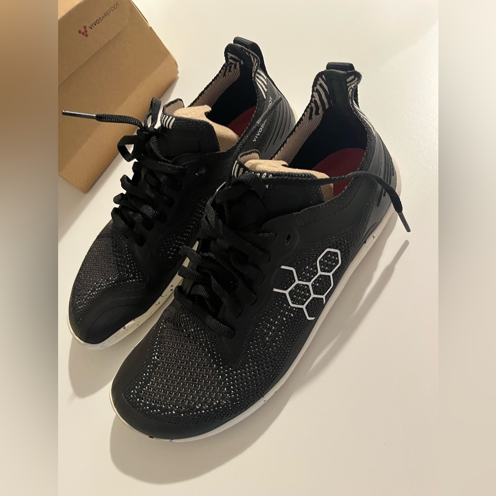 Women Vivobarefoot geo racer knit (US 8/EU 39)